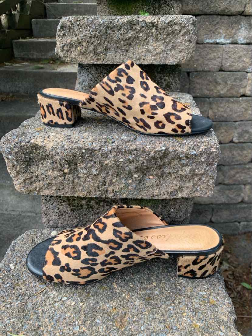 W MATISSE BK Size 8.5 SANDAL