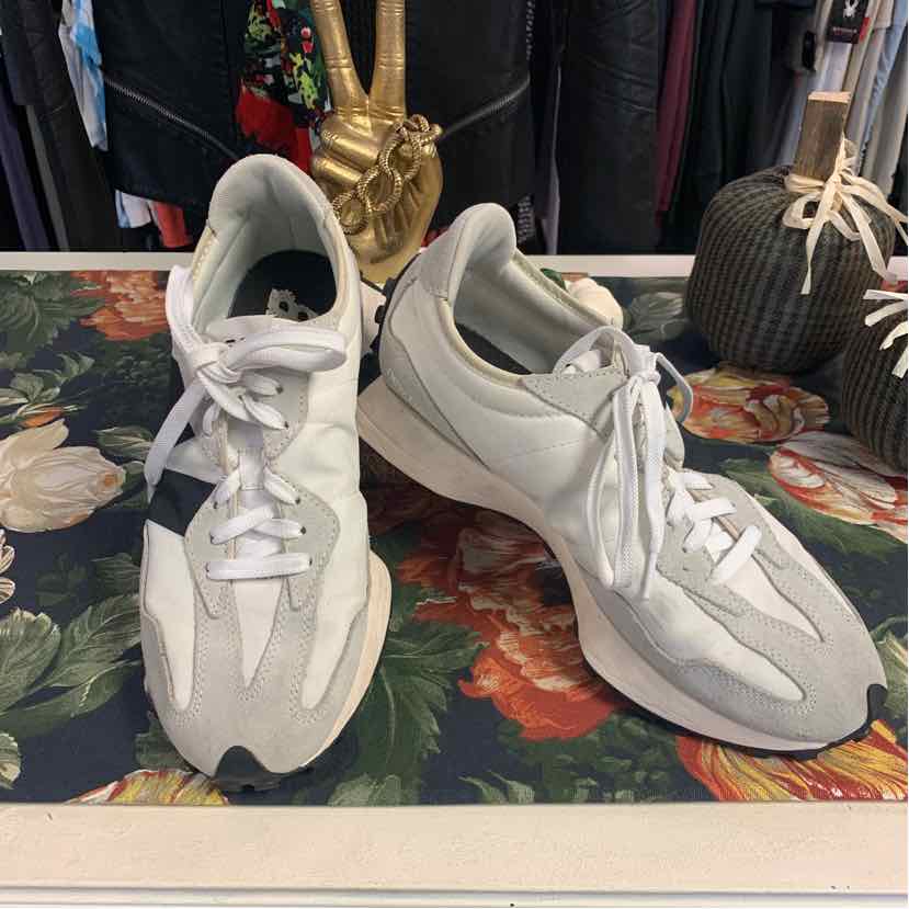 W NEW BALANCE CR Size 10 SNEAKER