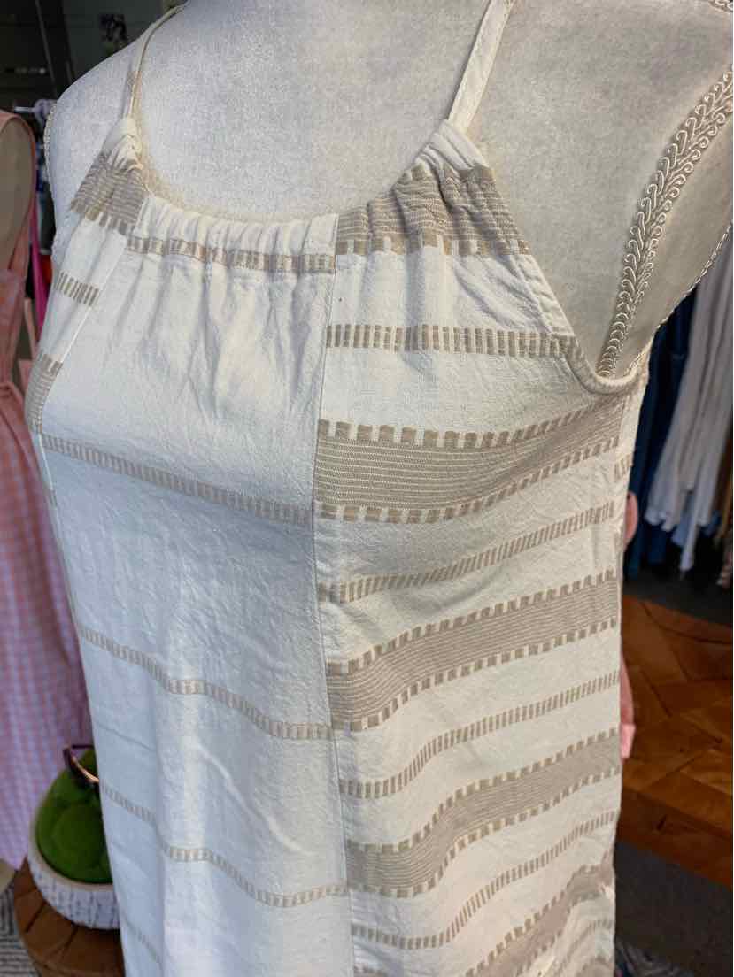 W OLD NAVY BEIGE Size XS DR