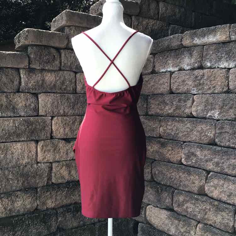 W WINDSOR RD Size LG DR