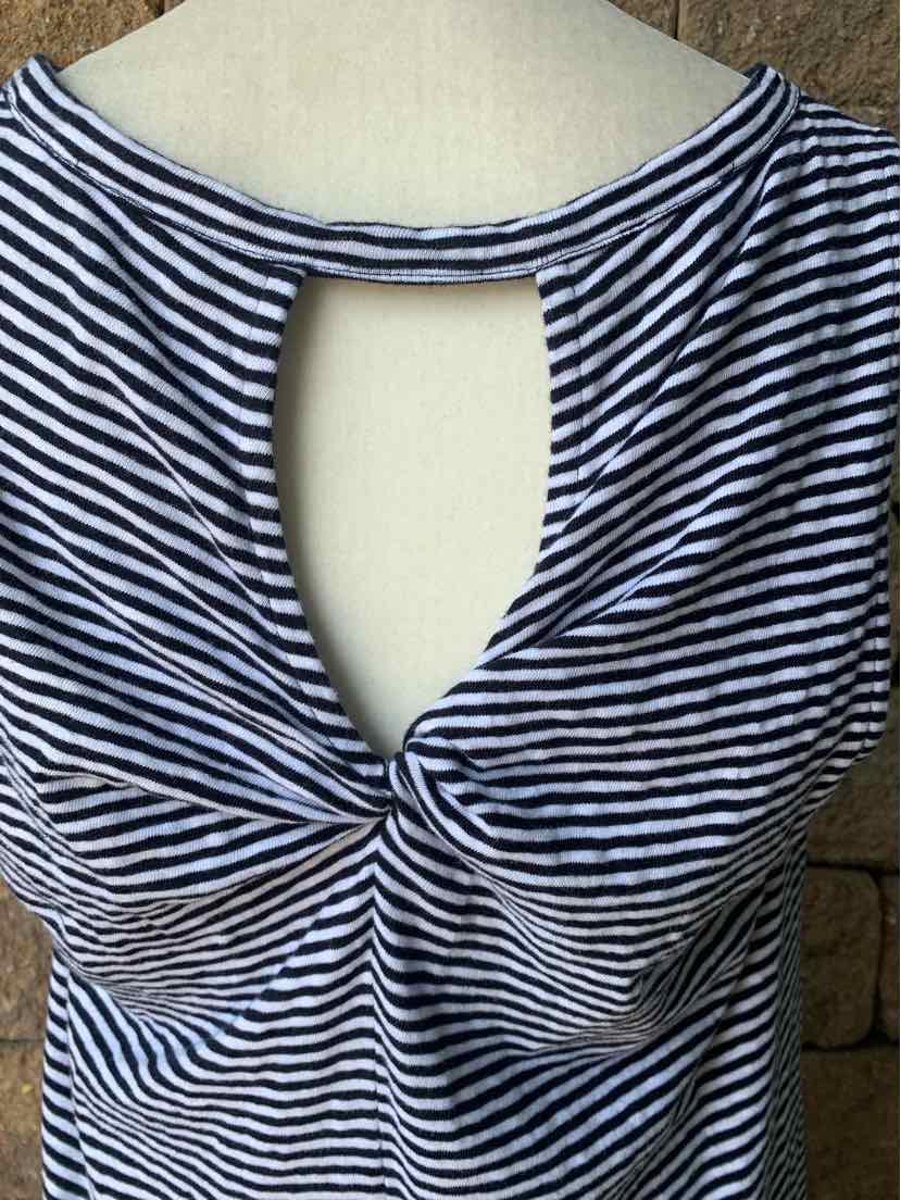 W TALBOTS NY Size LGP DR