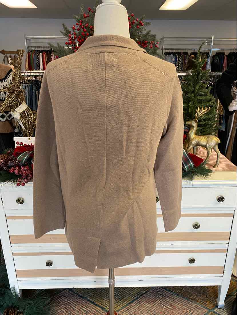 W J CREW TAN Size SM SW