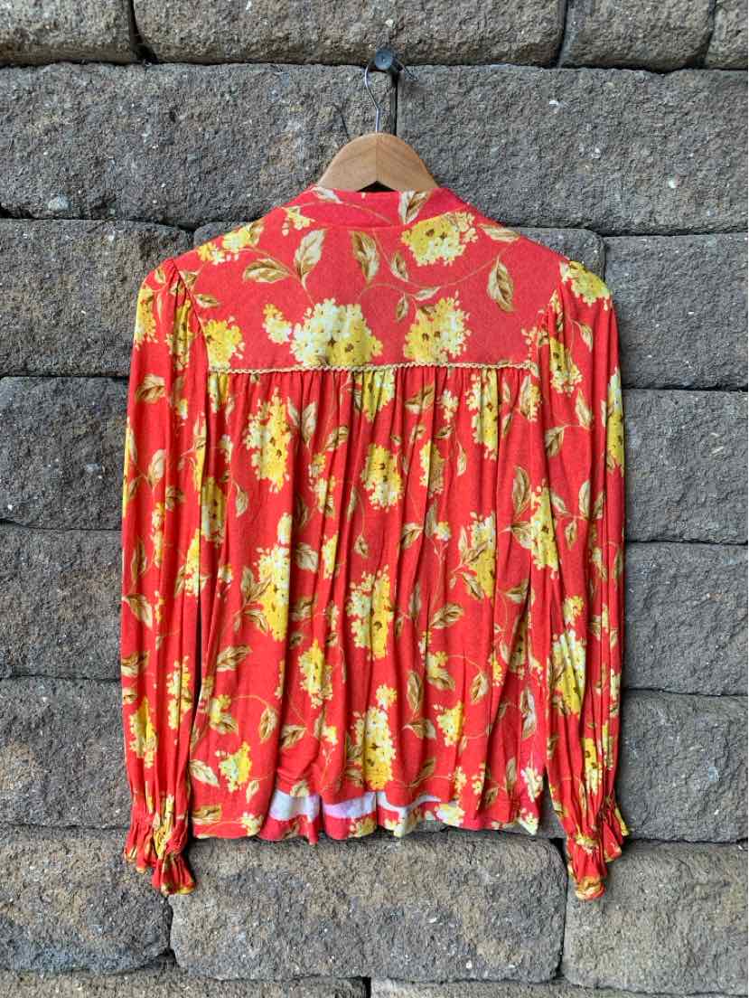 W BLANK LONDON RD Size XS T