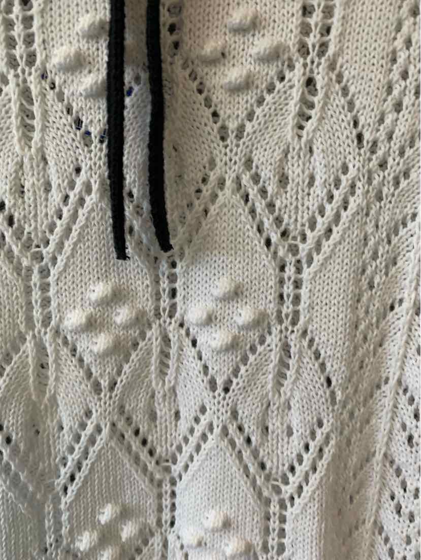 W LOFT WH Size MED T