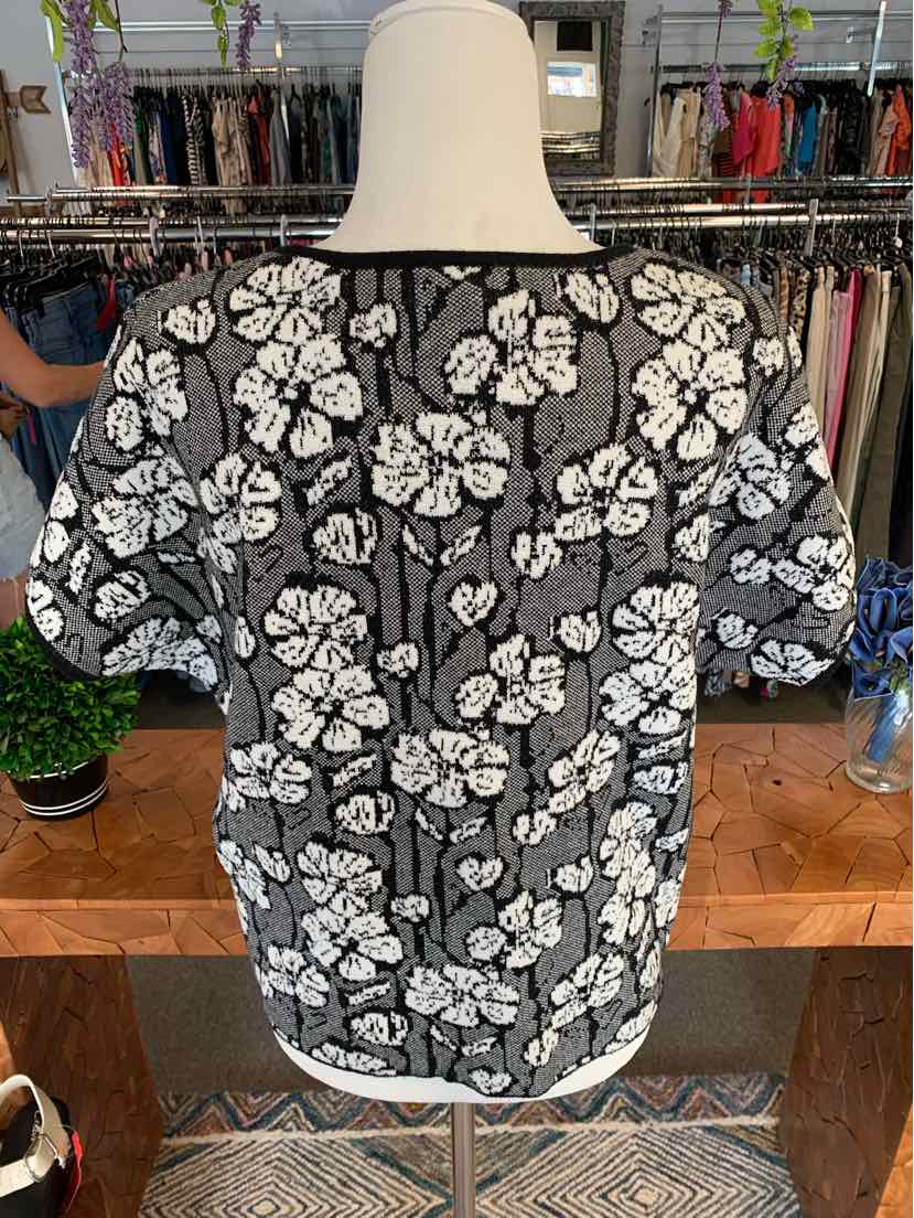 W CYNTHIA ROWLEY BK Size MED SW