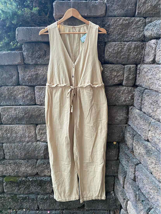 W FREE PEOPLE TAN Size MED JS