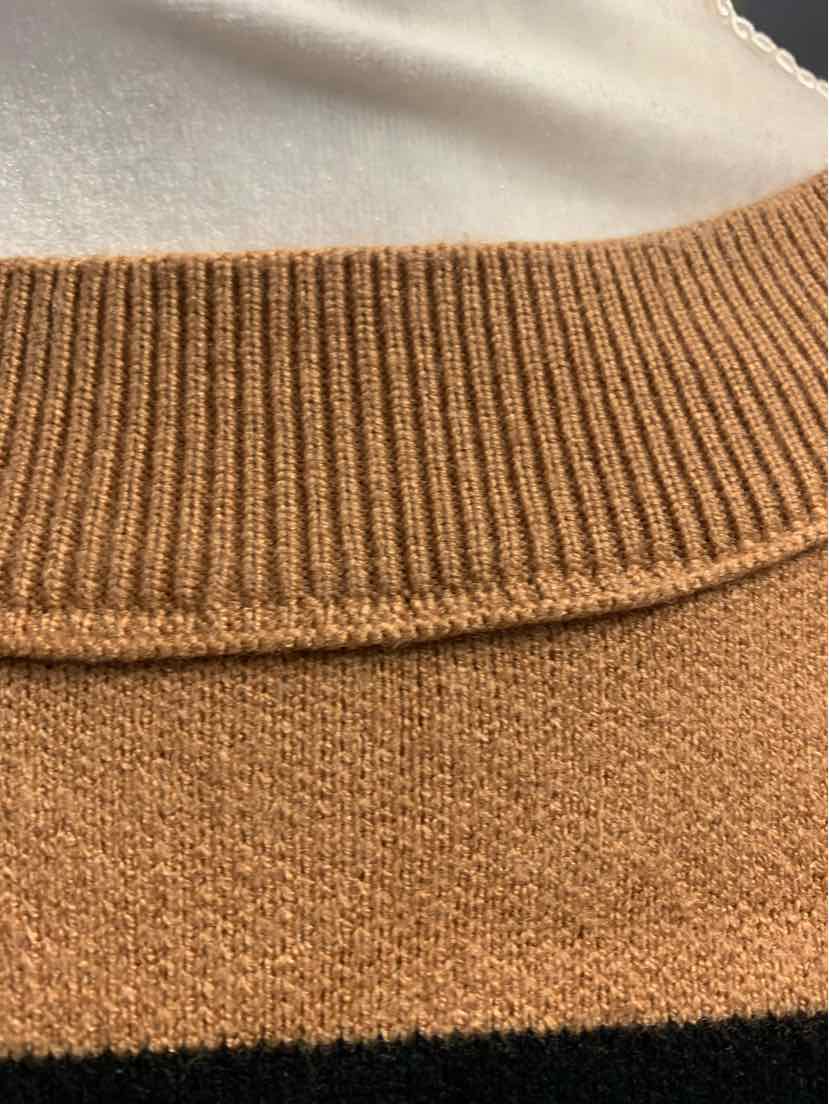 W NO LABEL TAN Size LG SW