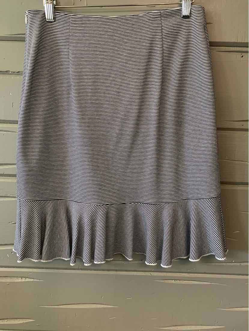 W CLUB MONACO NY Size MED SK