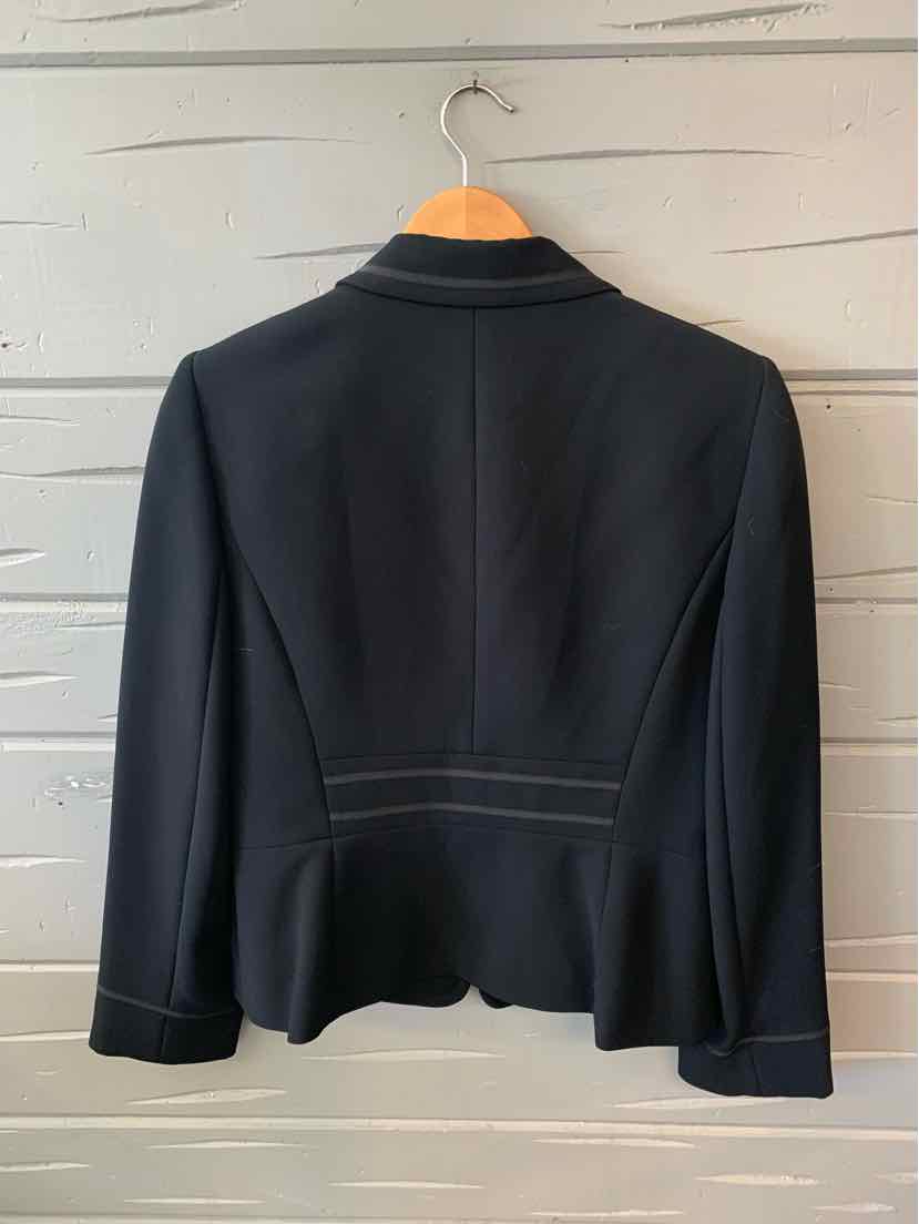 W TAHARI BK Size 10 BLZ