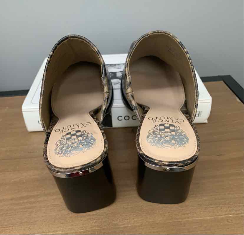 W VINCE CAMUTO BR Size 6.5 SHOE