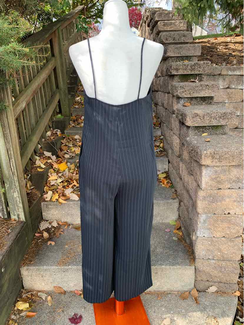 W LEITH NY Size SM JS