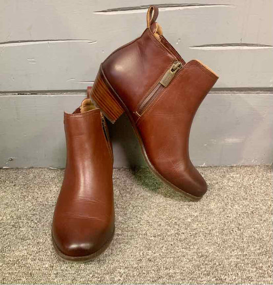 Size 7.5 W VIONIC BR BOOT