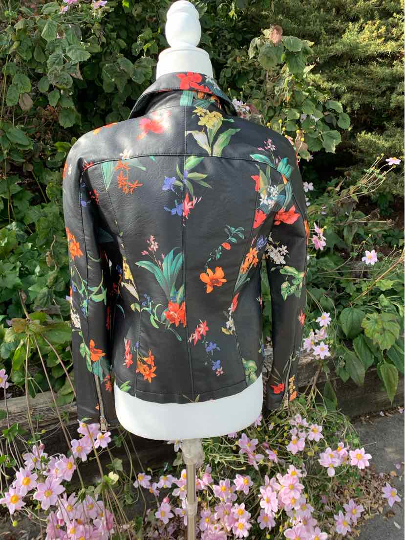 W PATRIZIA LUCA BK Size SM OW