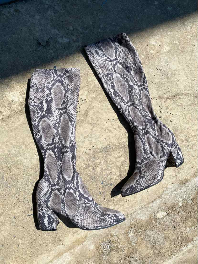 W MARC FISHER GY Size 9 BOOT