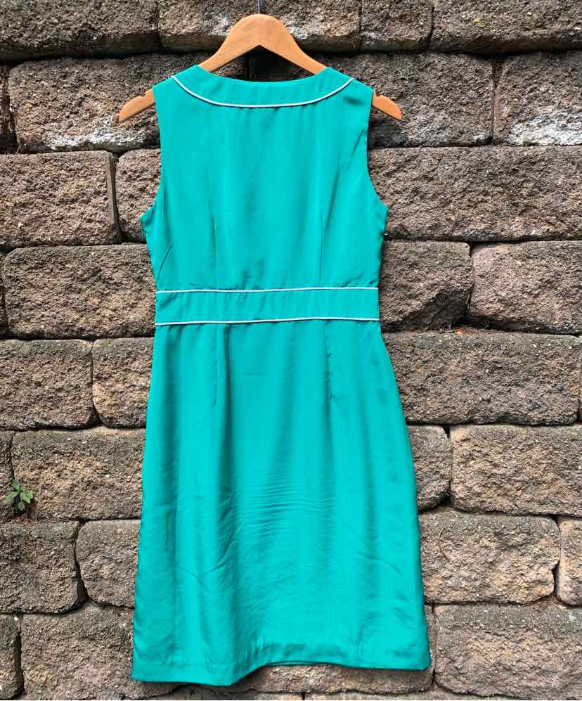 W BANANA REPUBLIC GR Size 6 DR