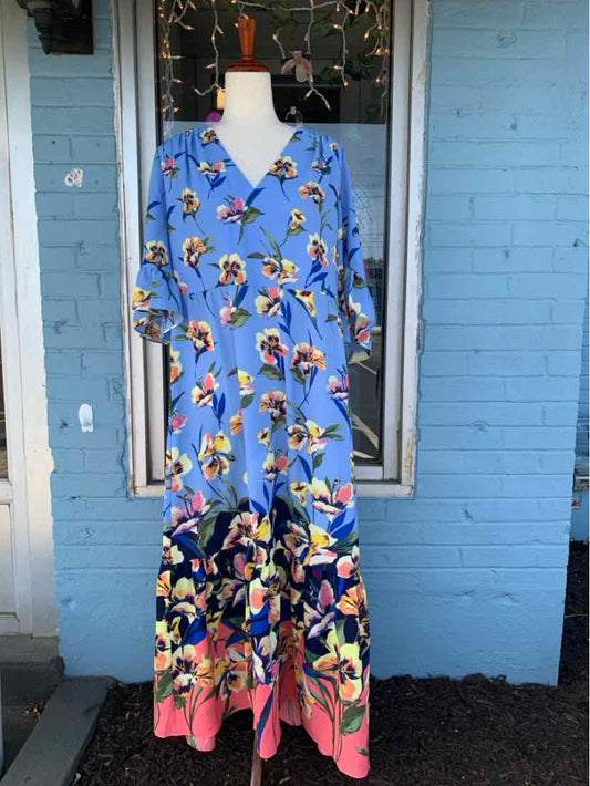 W LONDON TIMES BL Size 16 DR