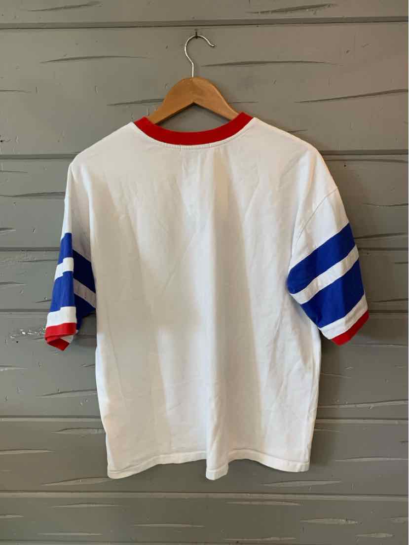 White short-sleeve tee with red collar and striped blue and white sleeves, loose fit large size.