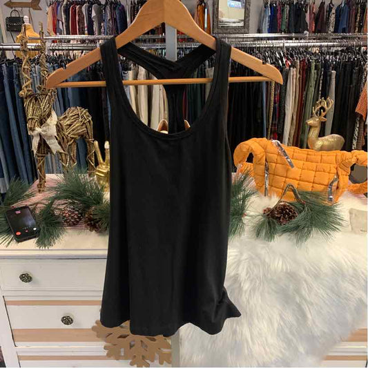 W LULULEMON BK Size SM AW