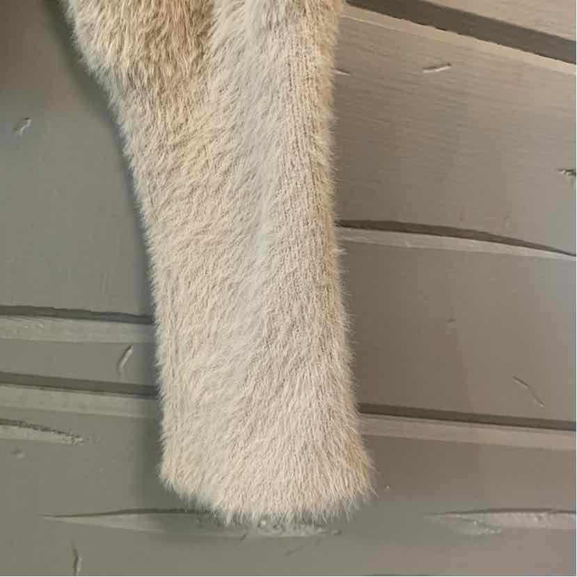 W NO LABEL BEIGE Size SM SW