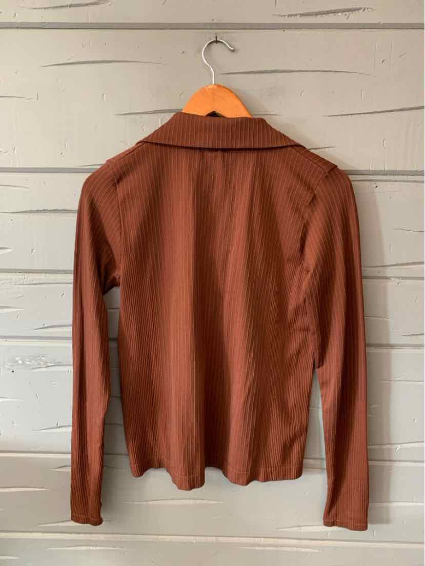 W ATHLETA BR Size MED T