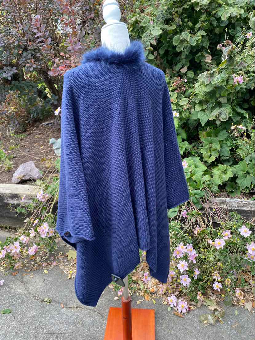 W LILLY PULITZER NY Size OS SW