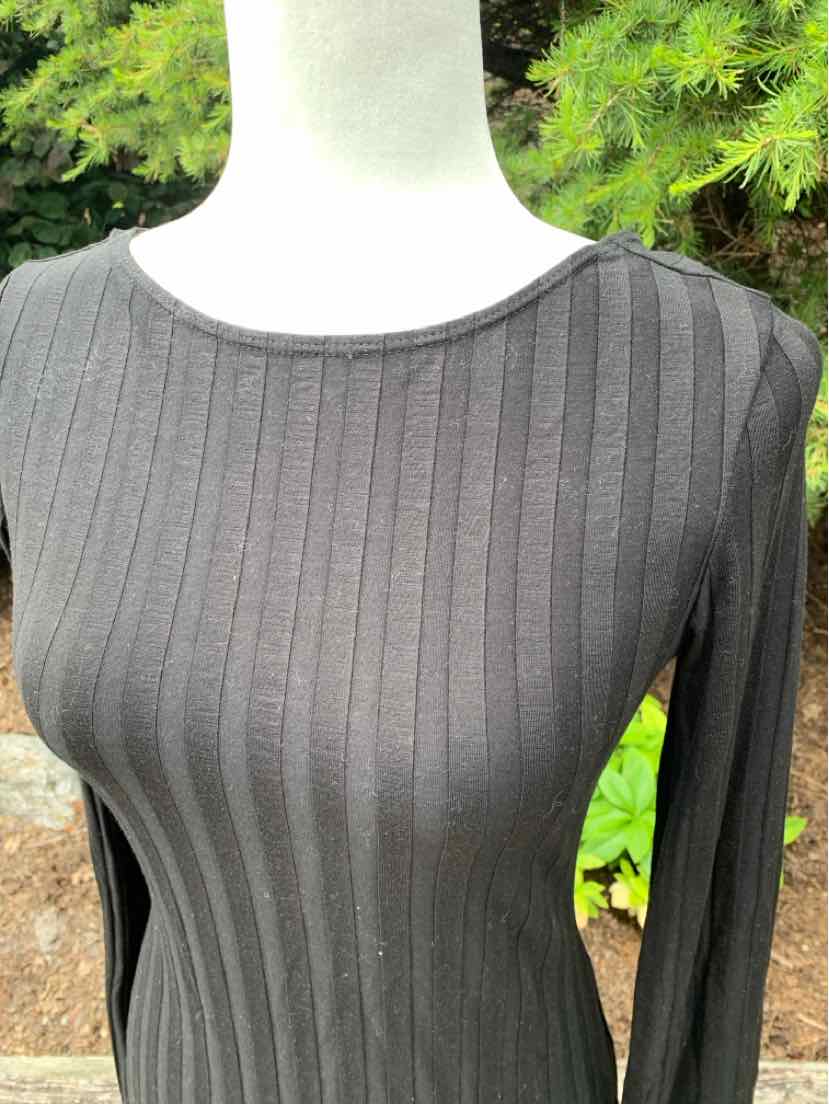 W REFORMATION BK Size SM DR