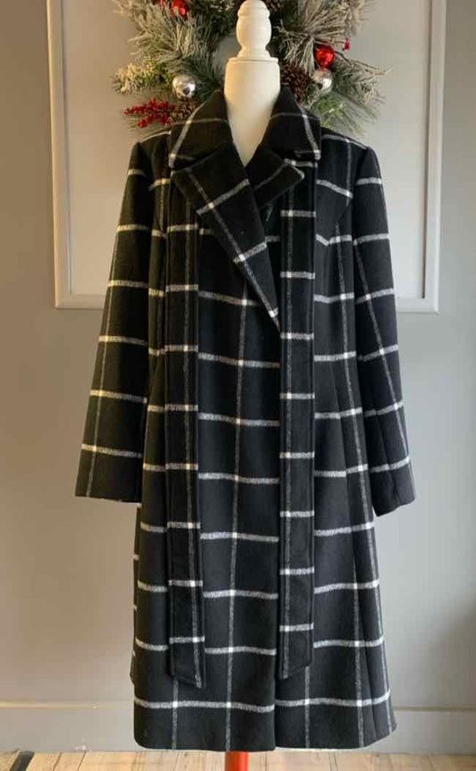 W LANE BRYANT BK Size 14/16 OW