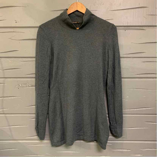 W JMcLAUGHIN GY Size SM SW