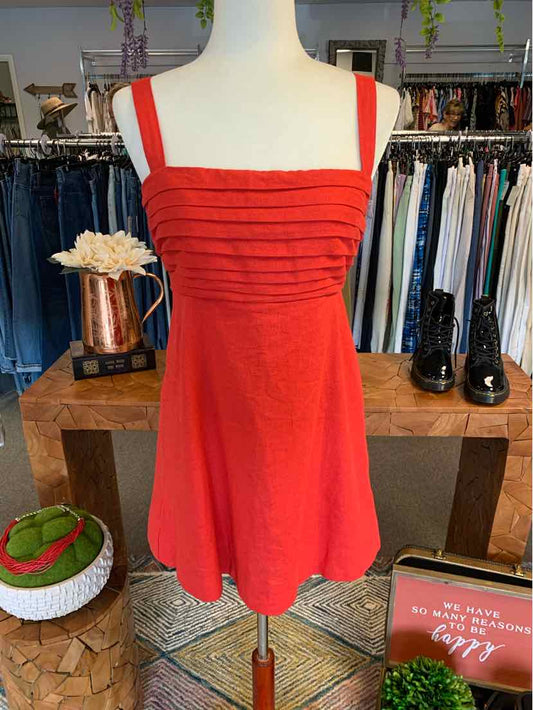 W ABERCROMBIE AND FITCH RD Size M P DR