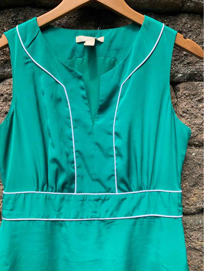 W BANANA REPUBLIC GR Size 6 DR