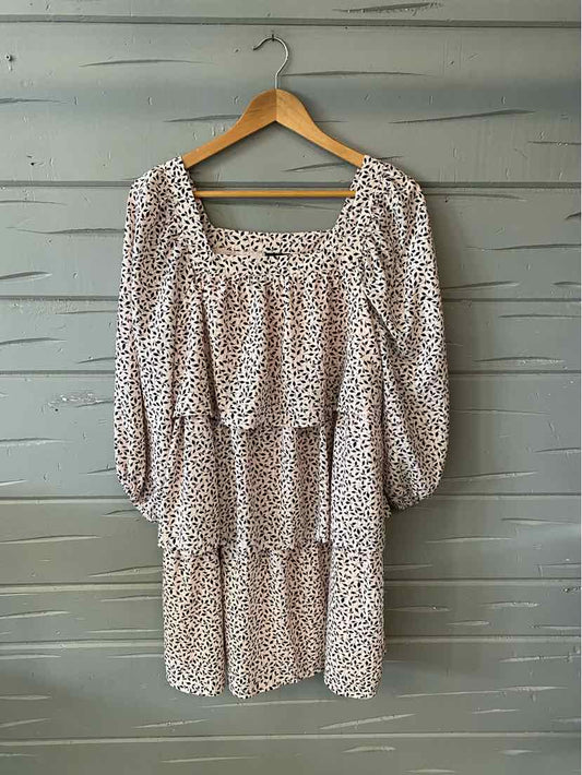 W WHO WHAT WEAR PK Size SM DR