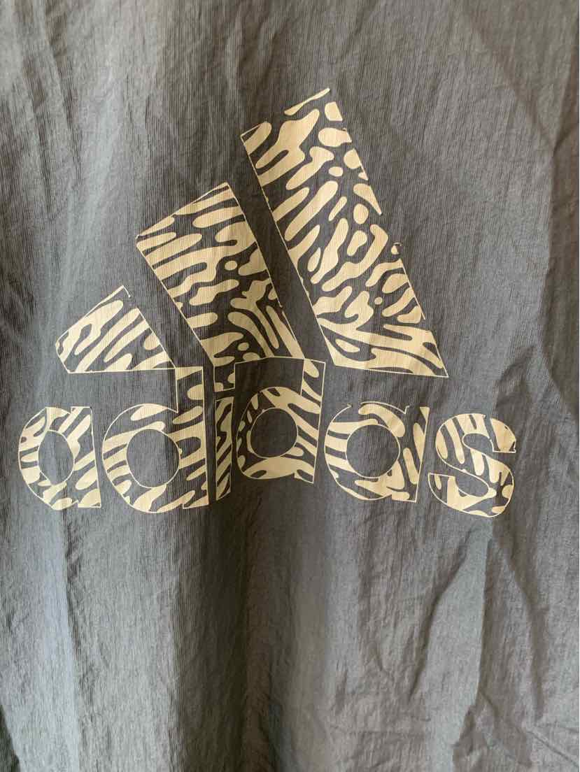 W ADIDAS GR Size SM AW
