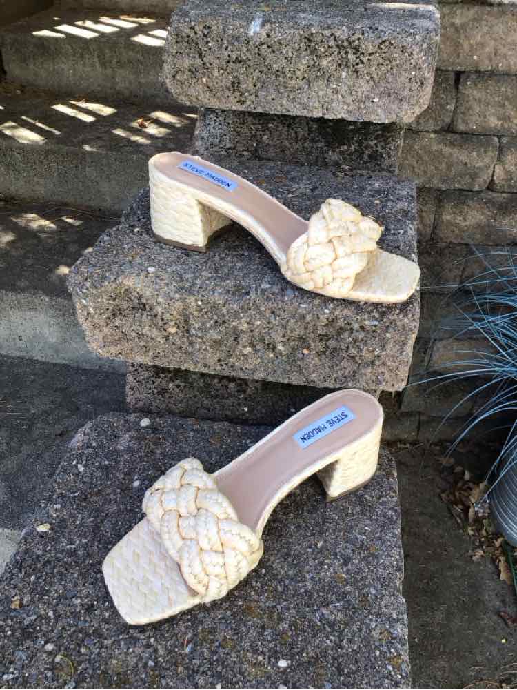 Beige woven straw block-heel mule with braided strap and open toe, size 9.