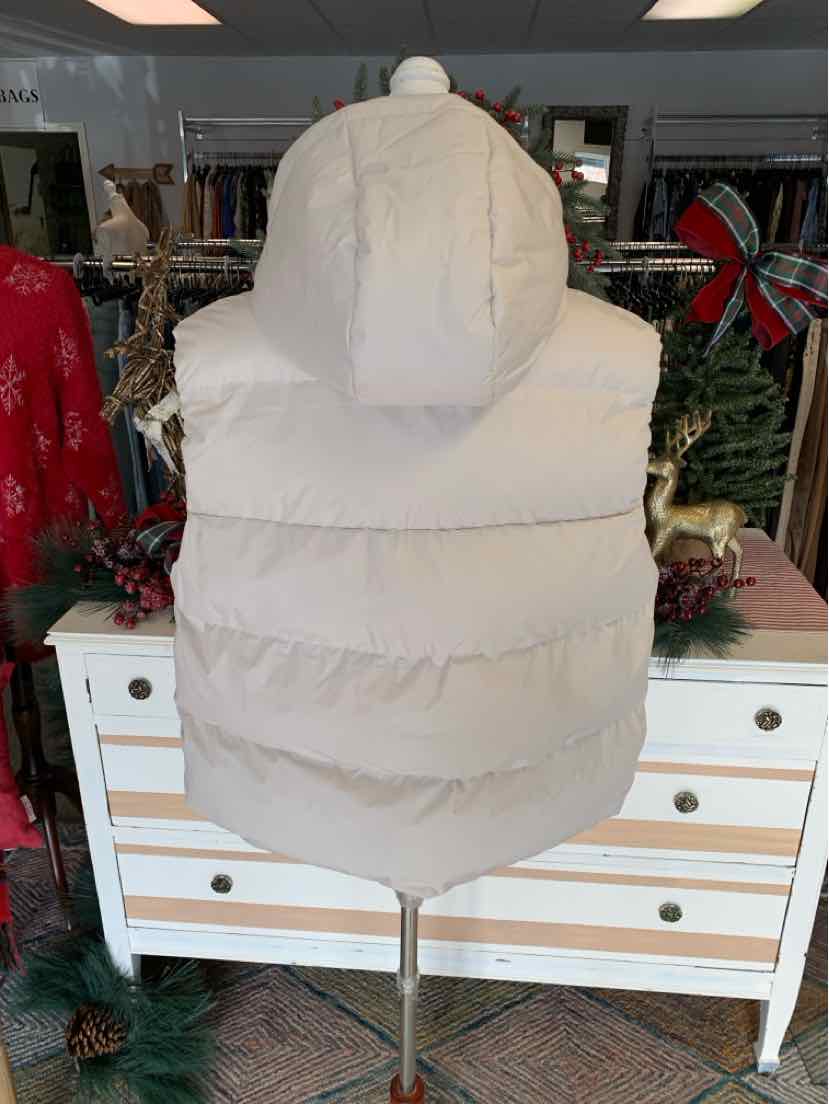 W NIKE CR Size MED OW