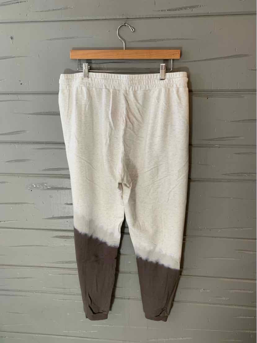 W BAREFOOT DREAMS GY Size LG P