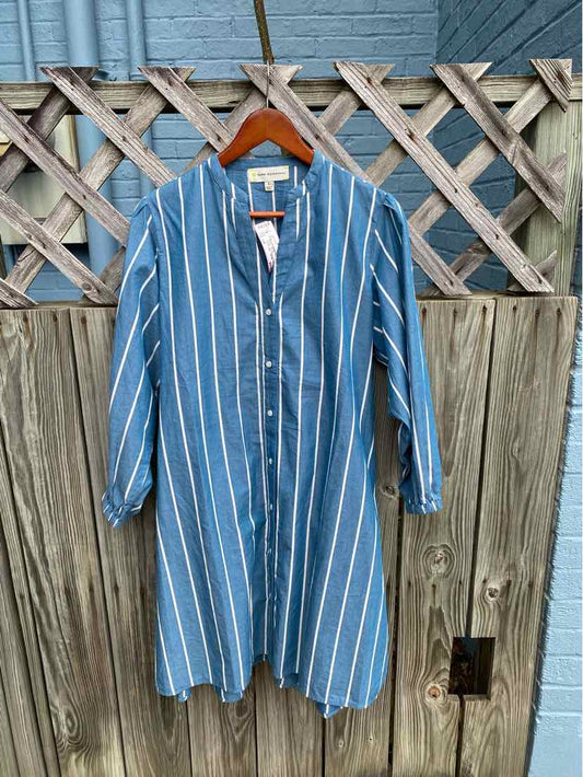 W KERRI ROSENTHAL BL Size SM DR