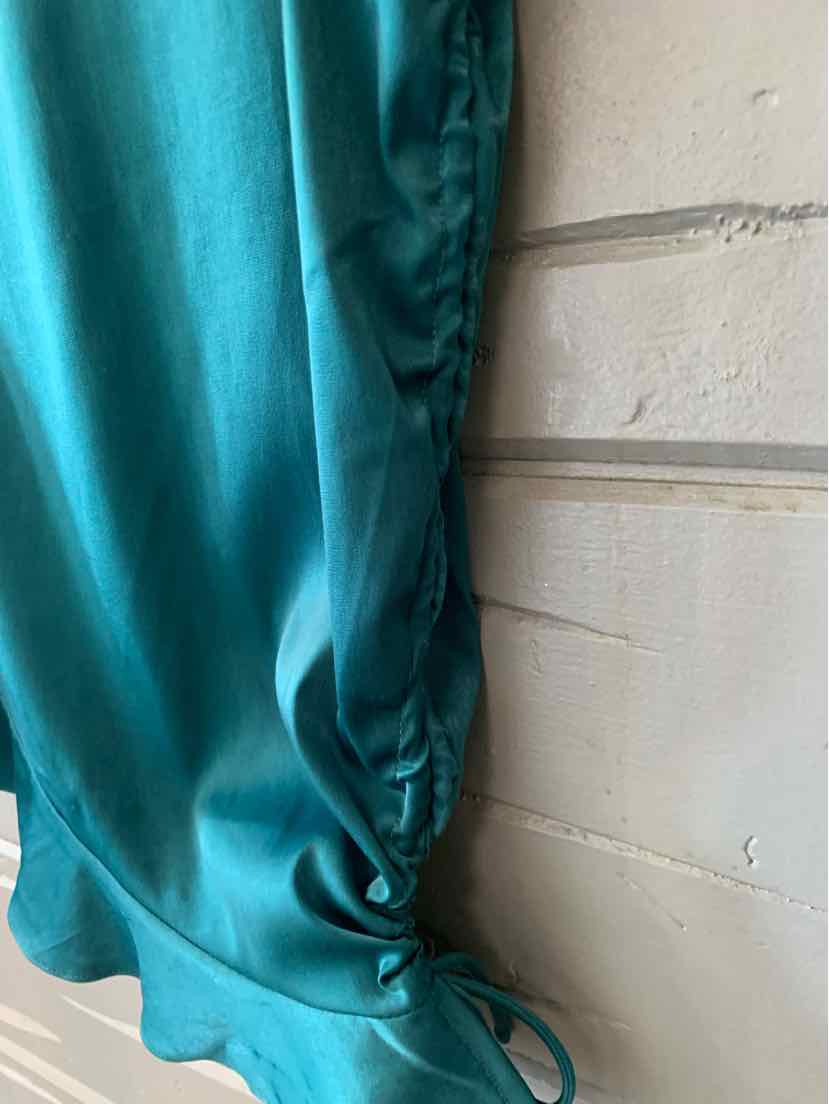 W ABOUT US TEAL Size XS SK