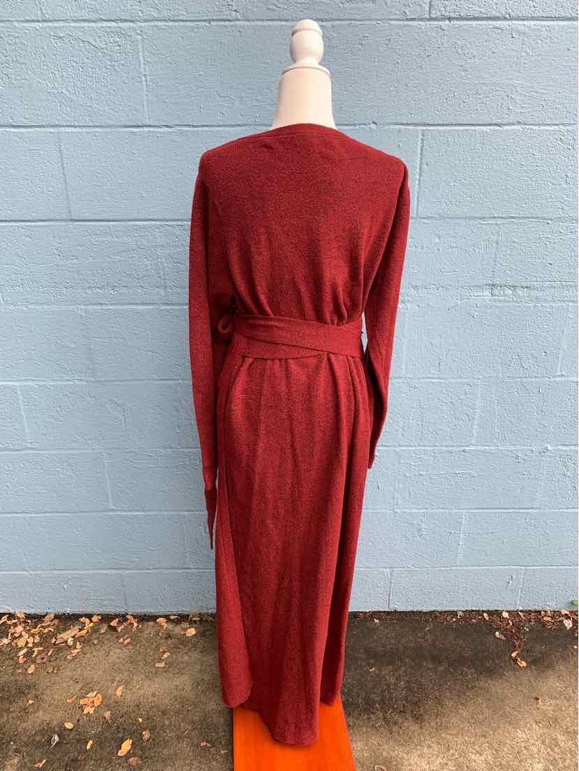 W ELOQUII BURG Size XXL DR