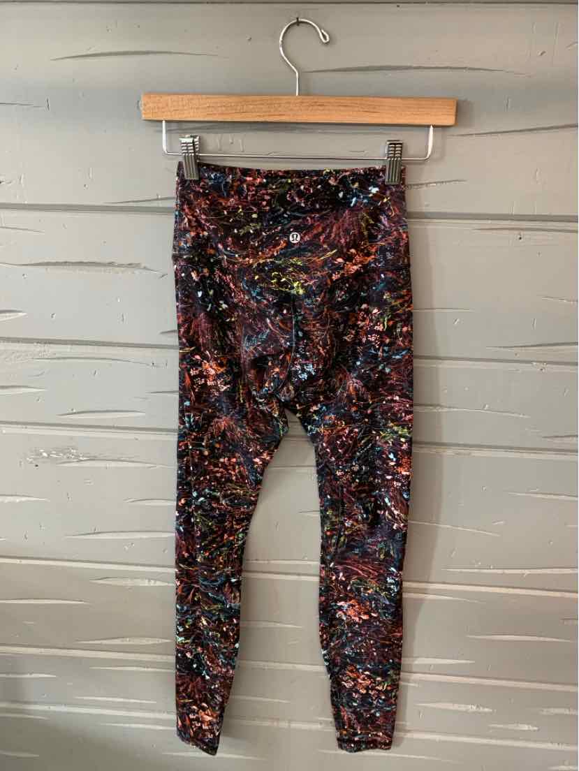 W LULULEMON MULTI Size 4 AW