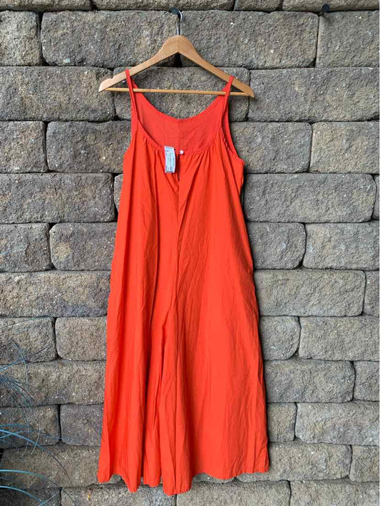 W MAEVE OR Size MED JS