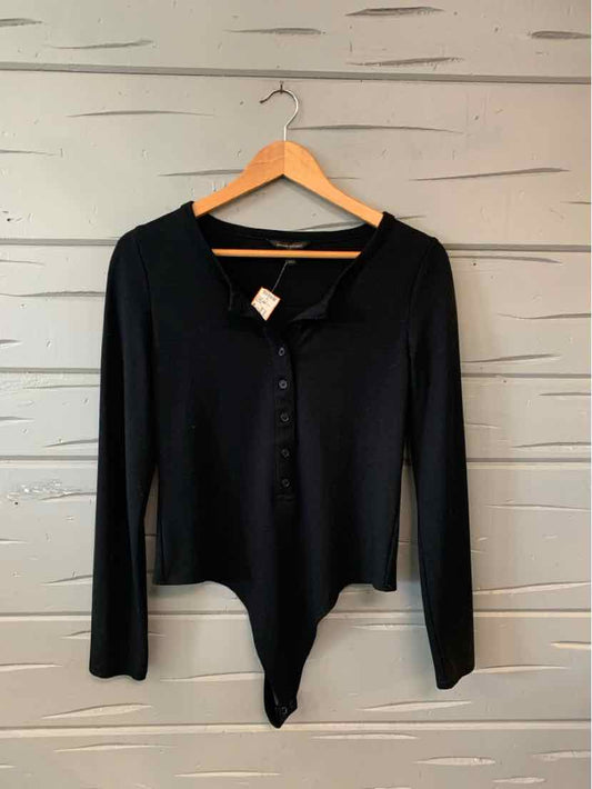 W BANANA REPUBLIC BK Size MED T