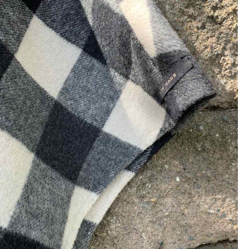 W ZARA BK Size MED OW