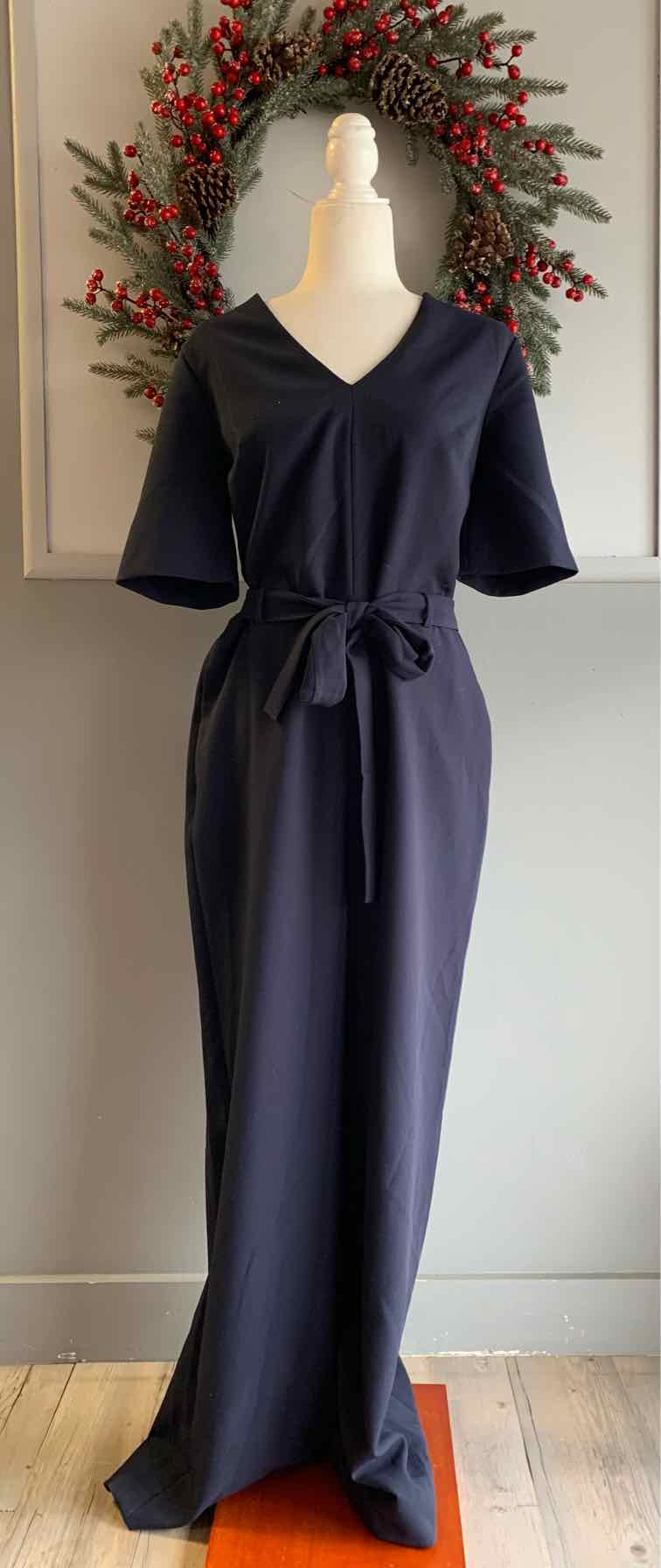 W BANANA REPUBLIC NY Size 10T JS