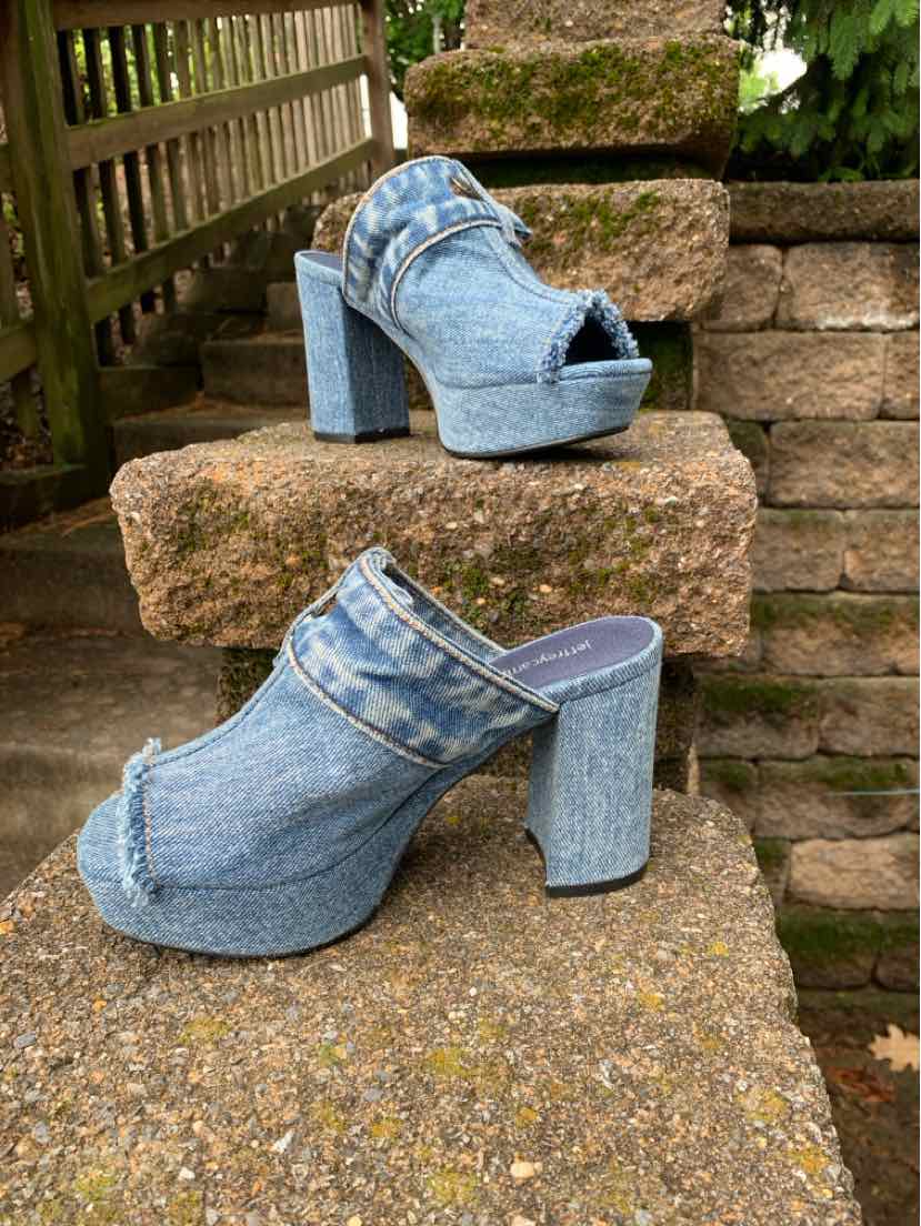 Denim platform mule sandals with thick block heels and open toes, size 6.
