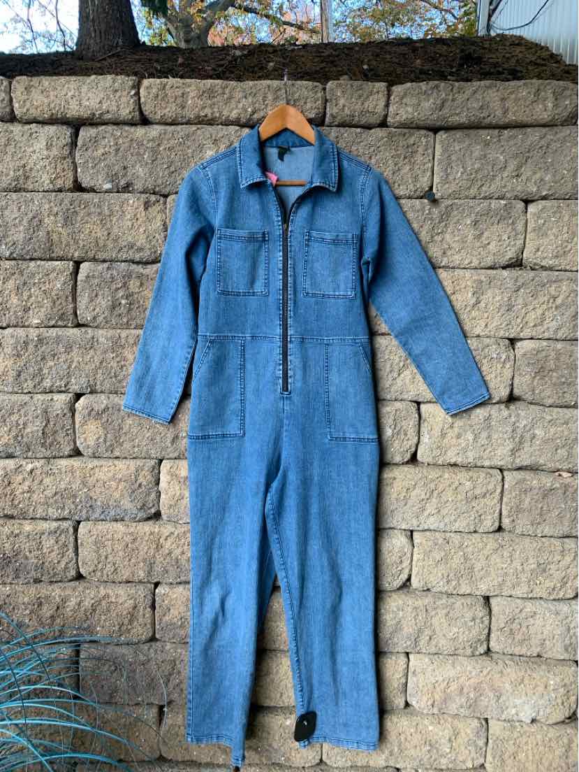 W WILD FABLE BL Size SM OV