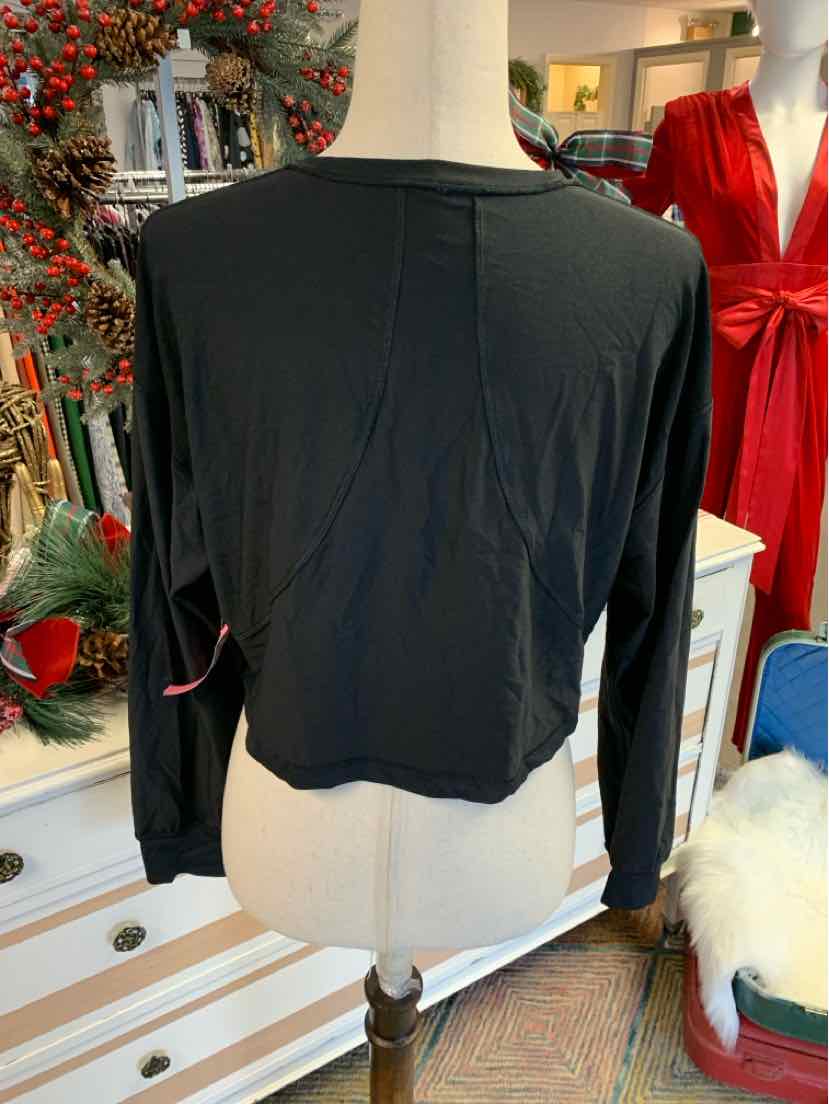 W LULULEMON BK Size SM AW