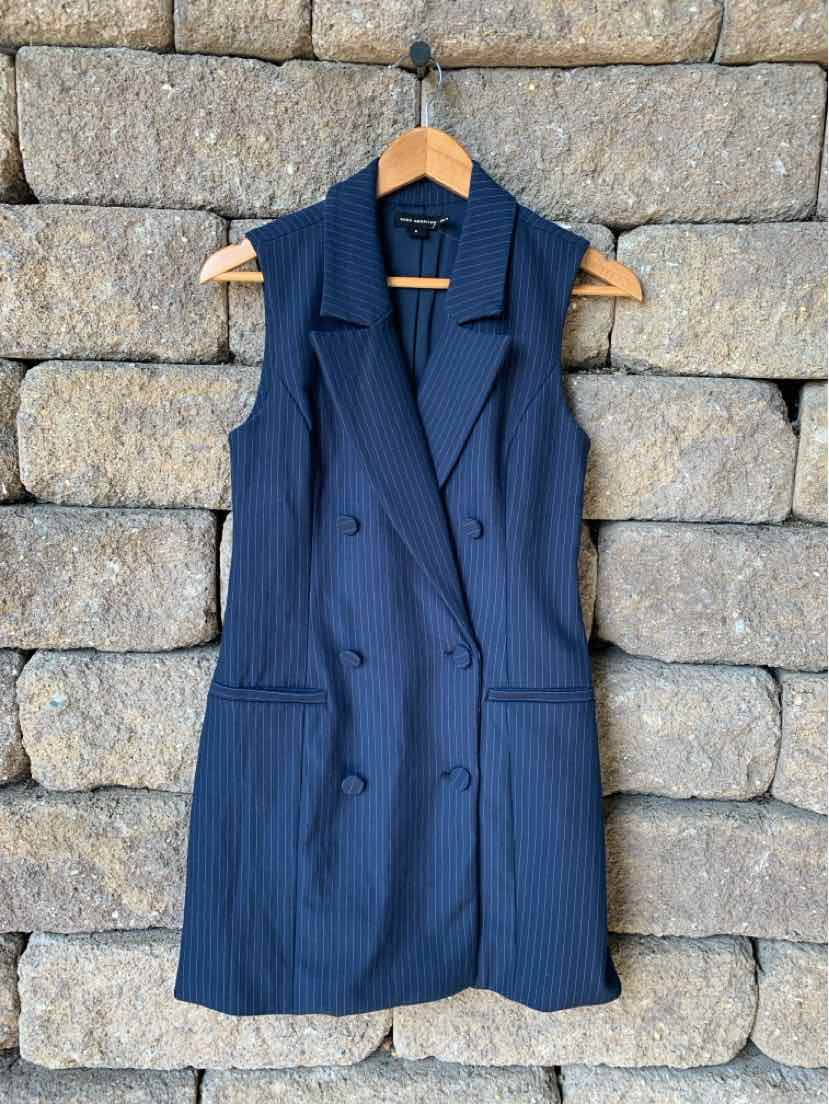 W GOOD AMERICAN NY Size SM DR
