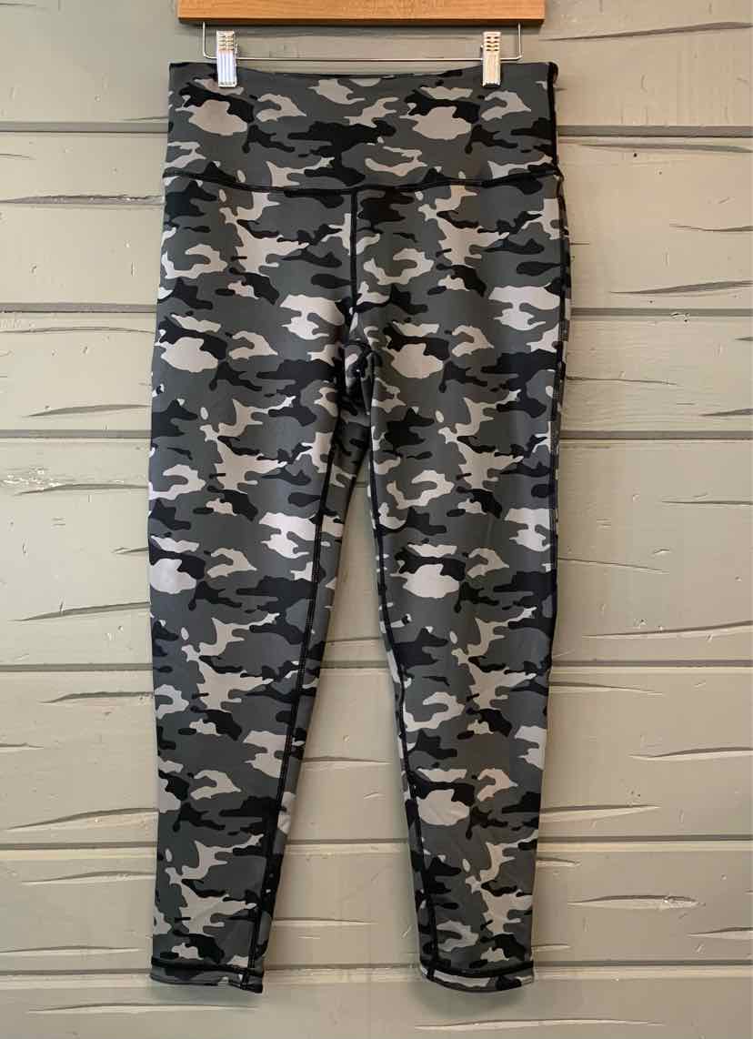 W NO LABEL GY Size MED AW