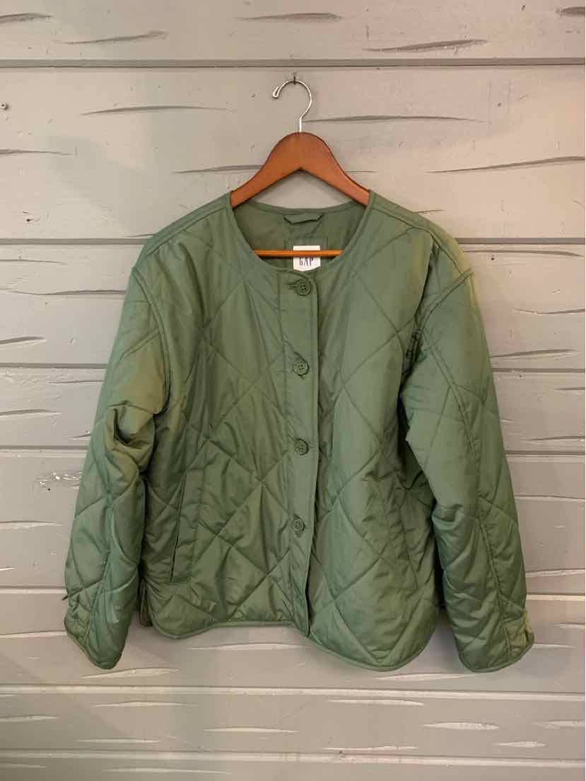 Light olive green quilted jacket with round neckline and snap buttons, size XS.