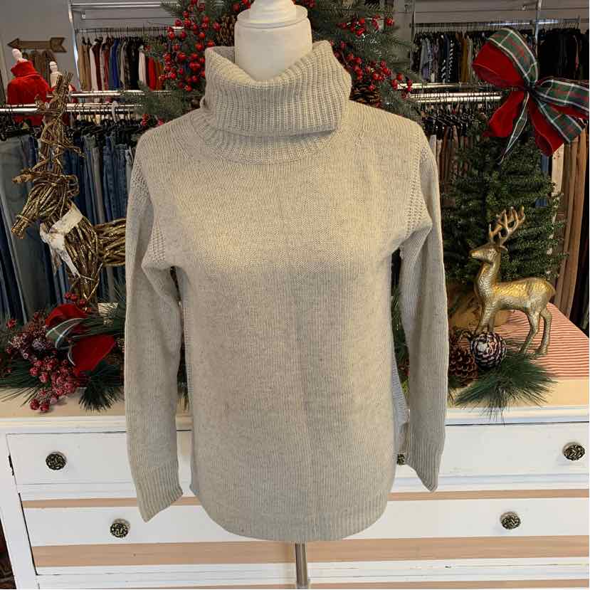 W JCREW GY Size XS SW